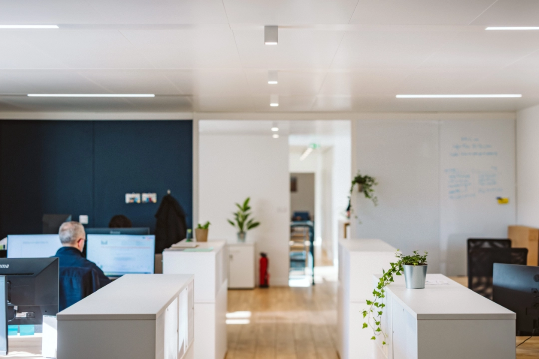 amenagement-bureaux-showroom-open-space